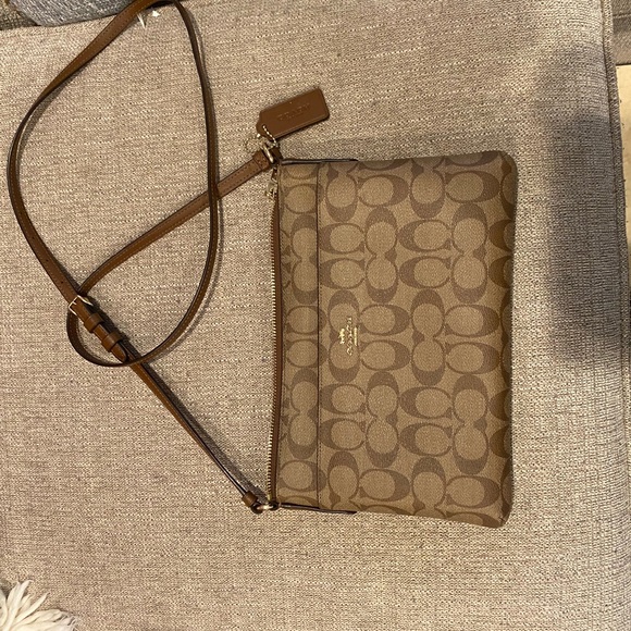 NEW** Coach satchel w/ wallet insert - Picture 6 of 7